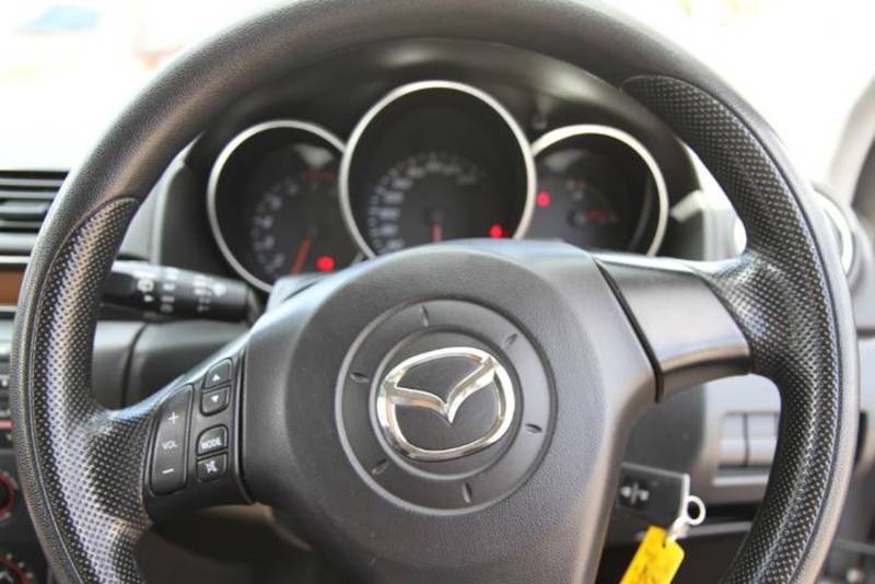 2004 MAZDA MAZDA3 MAXX SPORT