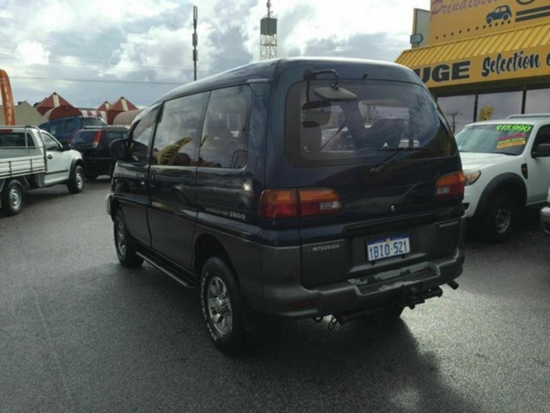 1994 MITSUBISHI DELICA Exceed P25W