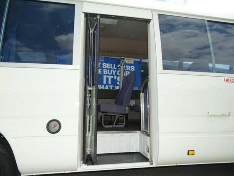 1999 TOYOTA COASTER STANDARD (LWB) HZB30R