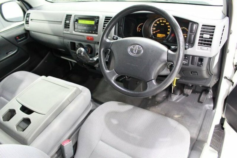 2009 TOYOTA HIACE LWB TRH201R MY07 UPGRADE