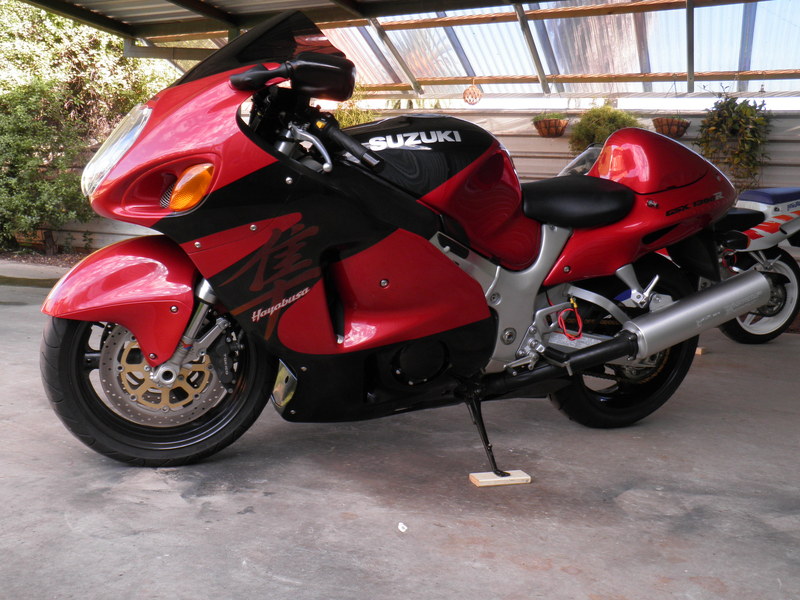 1999 SUZUKI 1300CC GSX1300R (HAYABUSA)