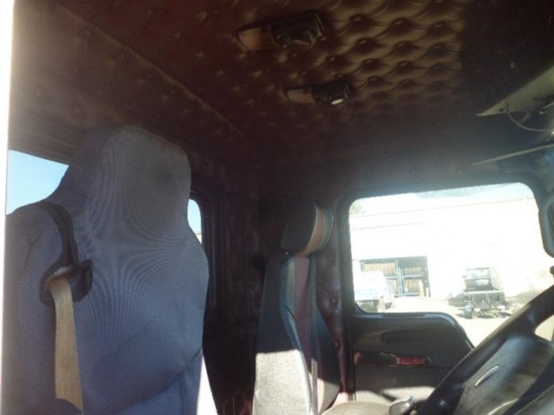 2012 KENWORTH T609 T609 Truck