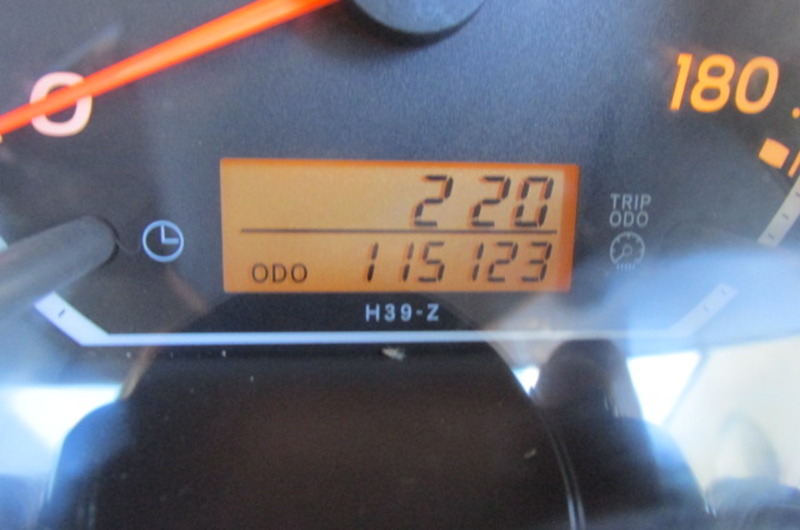 2010 TOYOTA HIACE LWB TRH201R MY11 UPGRADE
