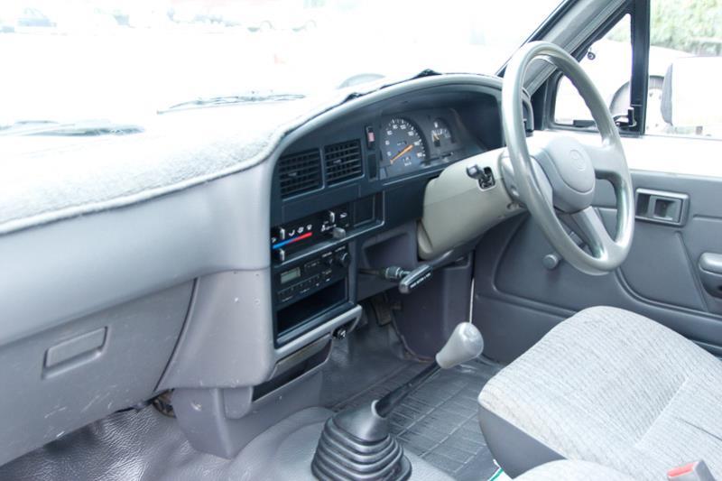 1996 TOYOTA HILUX RN85R