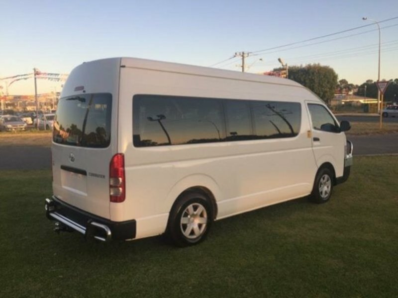2013 TOYOTA HIACE COMMUTER KDH223R MY12 UPGRADE