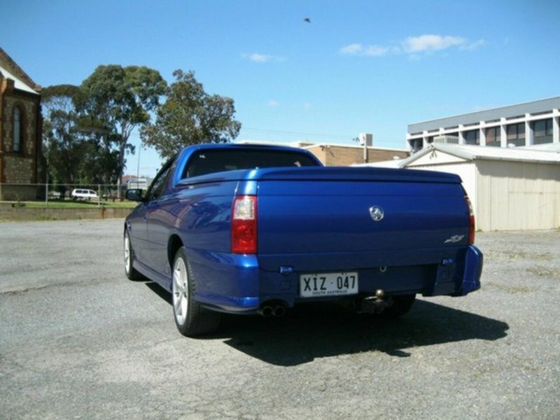 2005 HOLDEN COMMODORE SS VZ