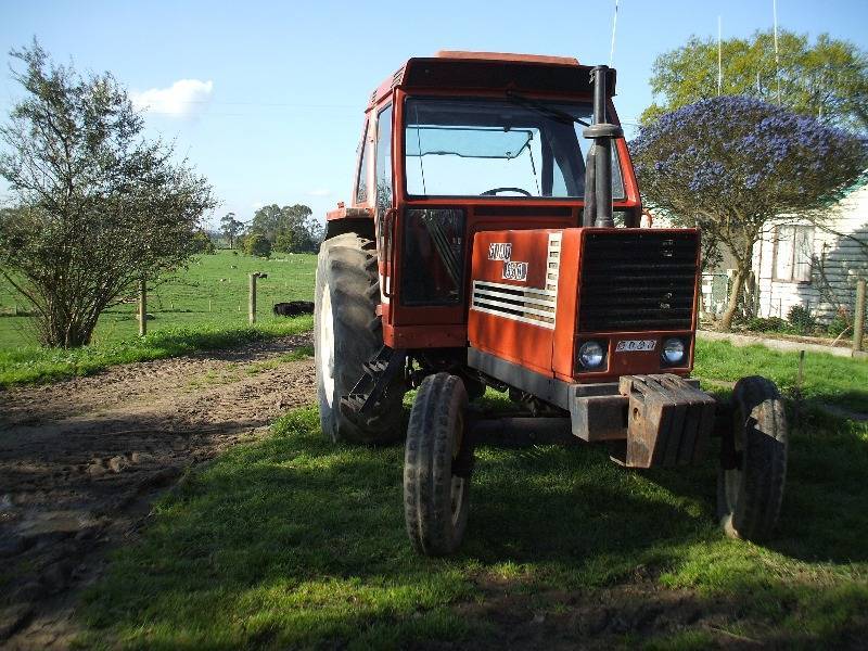 1982 FIAT 980 CAB TRACTOR