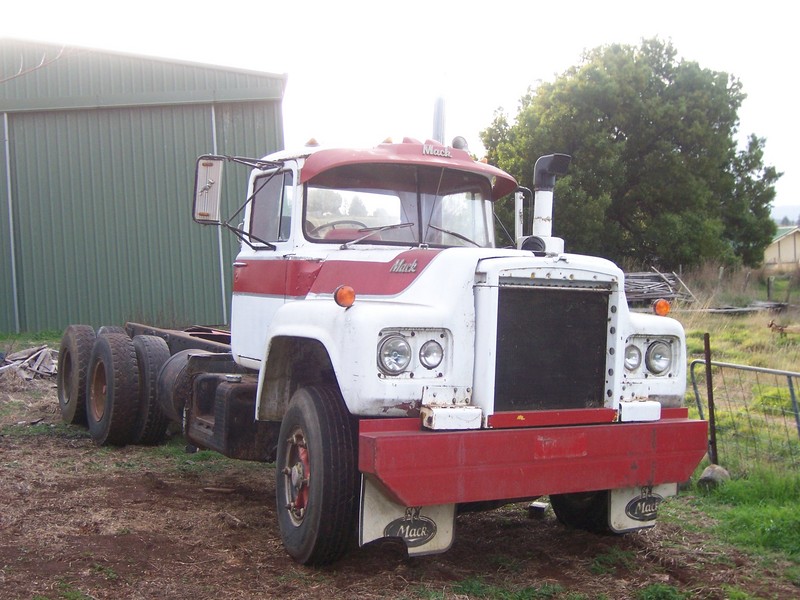 1973 MACK PRIME MOVER