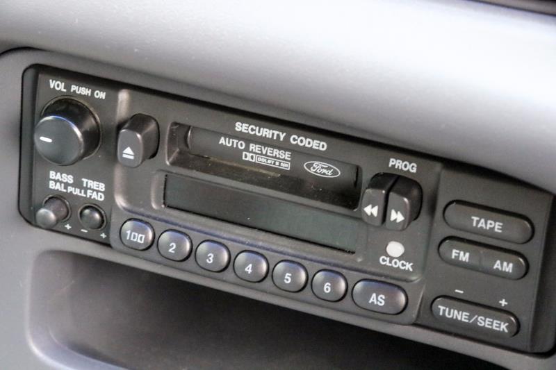 1996 FORD FALCON GLi EF II