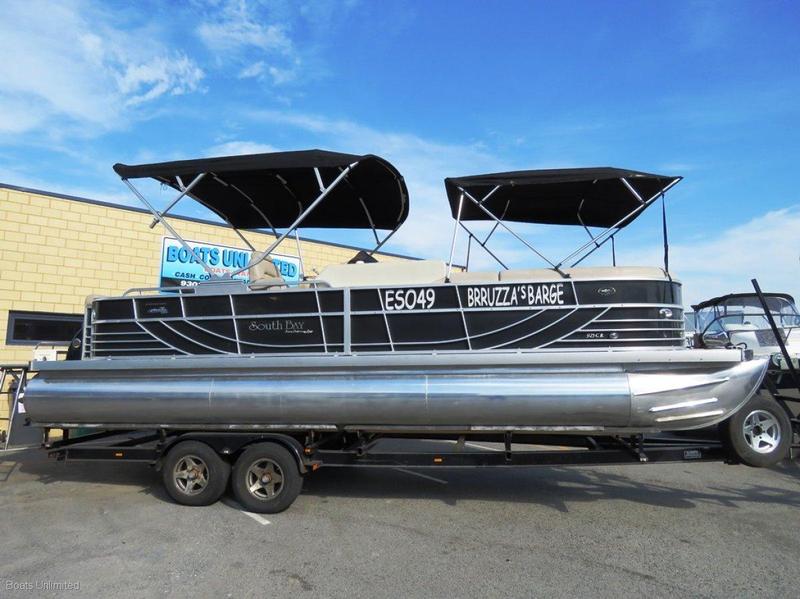 Southbay Cr 925 Black Pearl Edition FASTEST PONTOON IN MANDURAH!!!