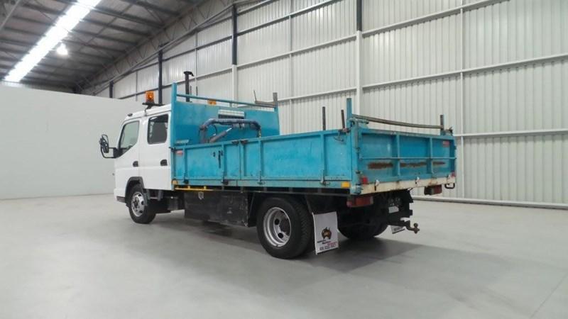 2006 FUSO CANTER