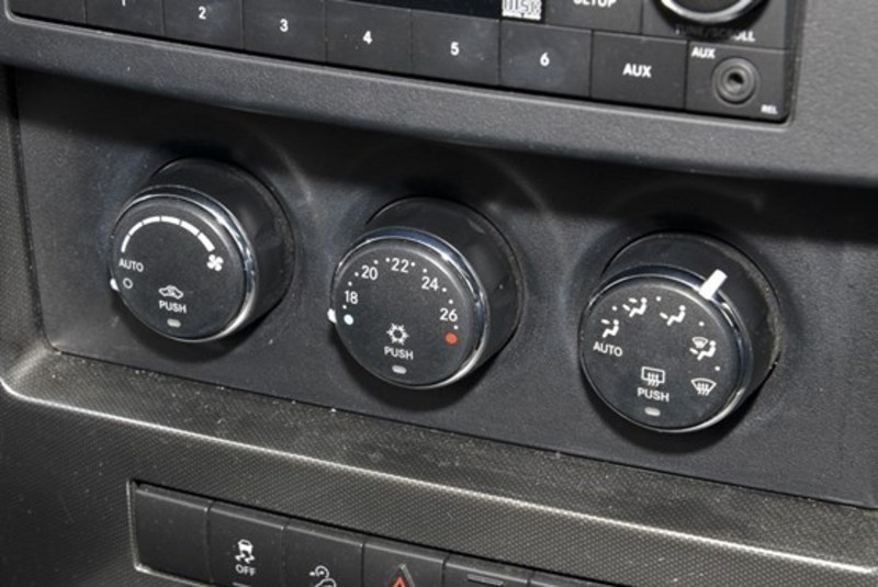 2010 JEEP CHEROKEE SPORT KK