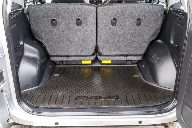 2004 TOYOTA RAV4 Cruiser ACA23R