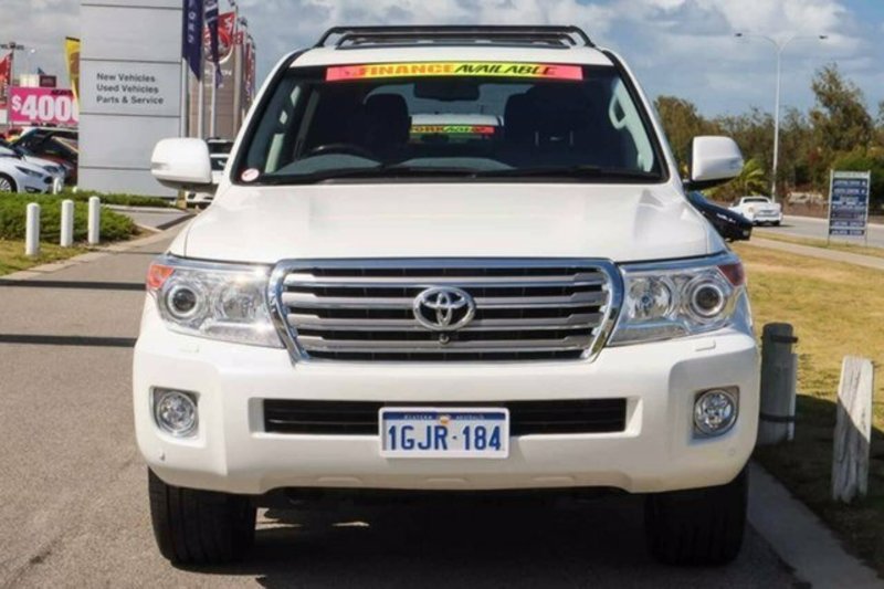 2015 TOYOTA LANDCRUISER SAHARA (4x4) VDJ200R MY13