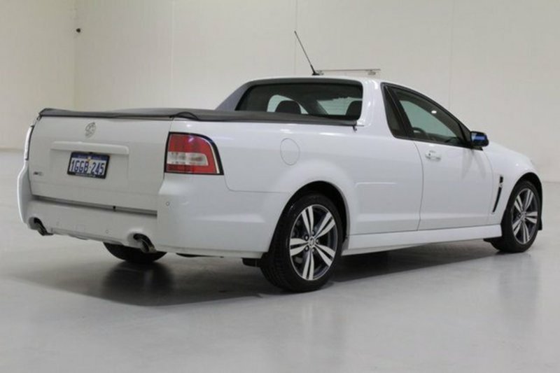 2015 HOLDEN UTE SV6 VF II