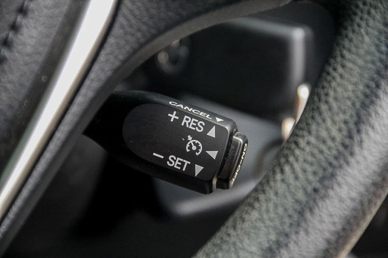 2013 TOYOTA COROLLA ASCENT ZRE182R