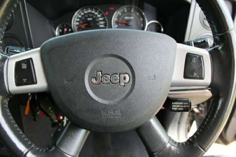 2008 JEEP COMMANDER XH
