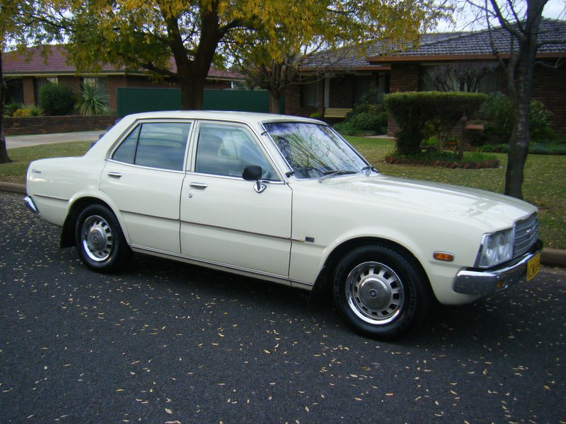 1978 TOYOTA CORONA CS