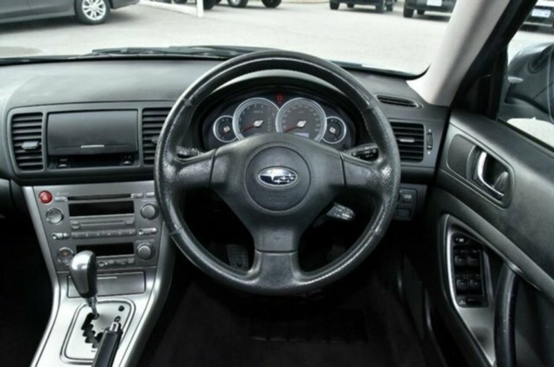 2004 SUBARU LIBERTY 2.5i SAFETY MY04