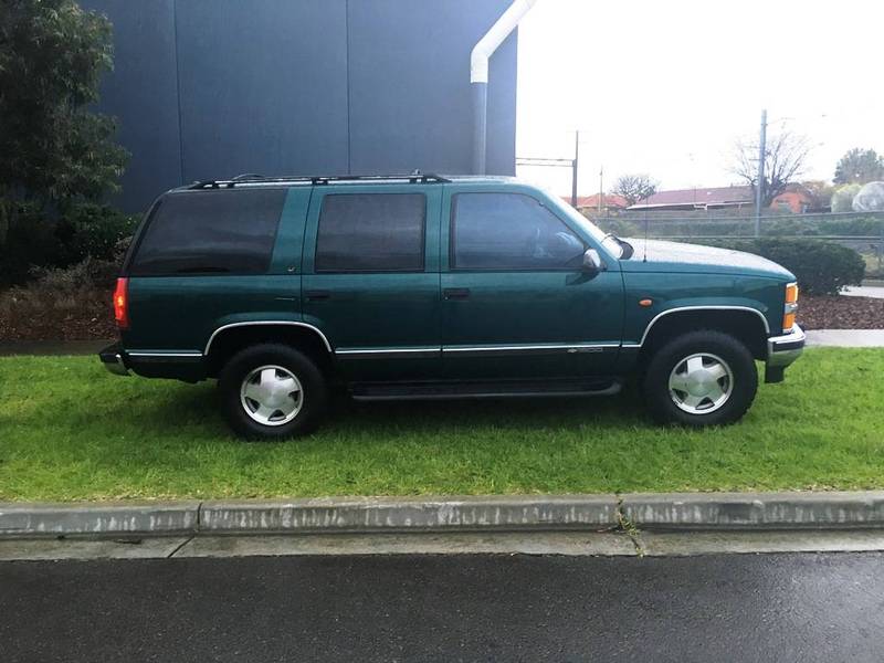 1998 HOLDEN SUBURBAN 1500 LT 4X4 K8