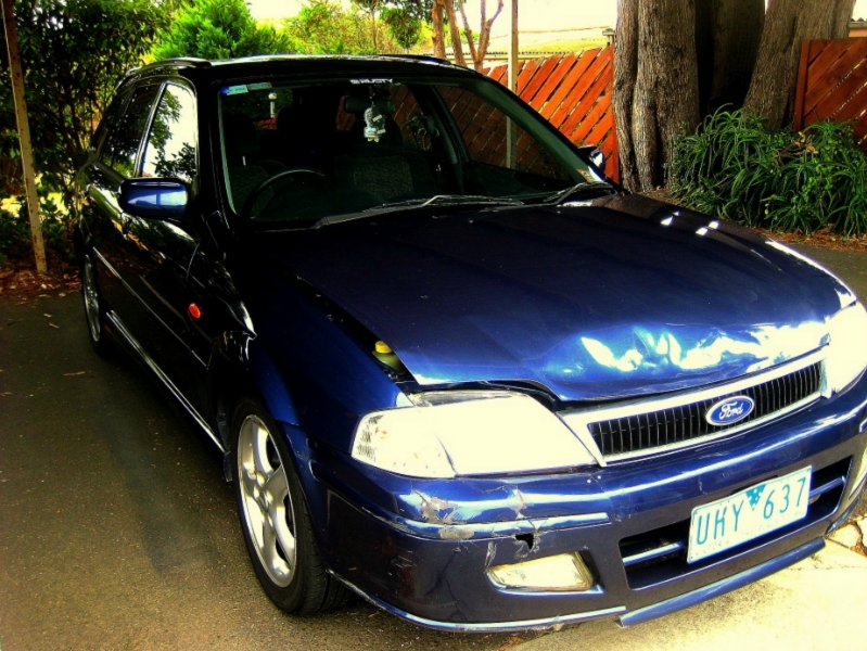 2002 FORD LASER SR2 KQ