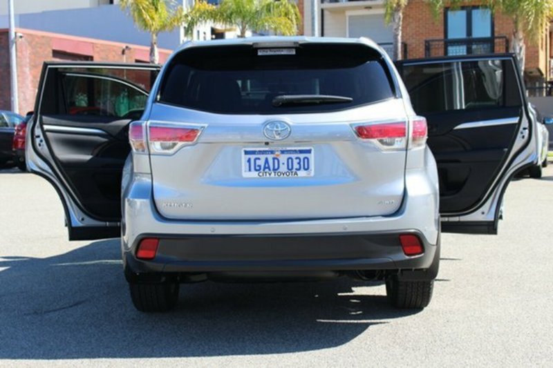 2015 TOYOTA KLUGER GX (4x4) GSU55R