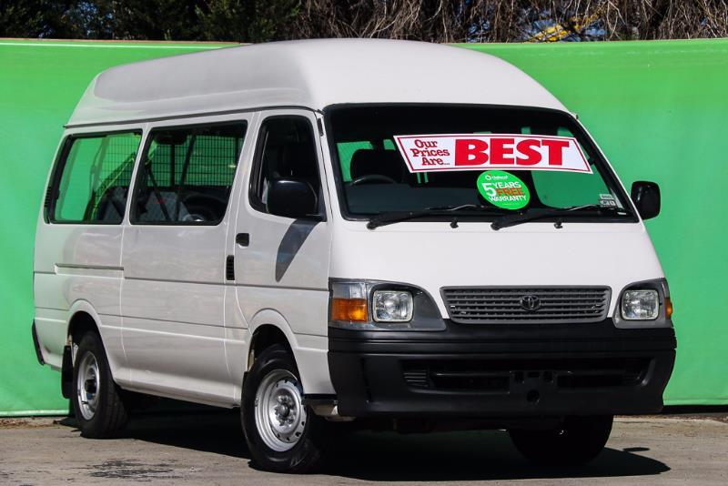 2003 TOYOTA HIACE COMMUTER RZH125R