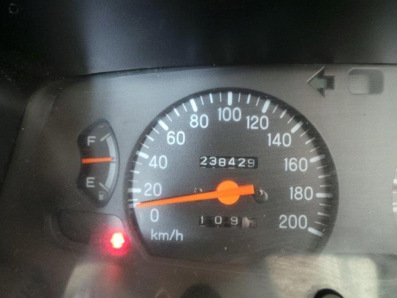 2004 MITSUBISHI TRITON UTE