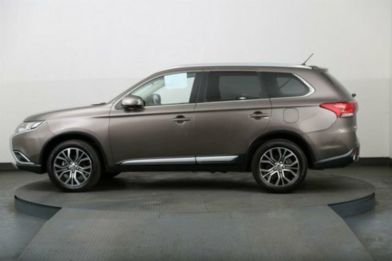 2016 MITSUBISHI OUTLANDER LS (4x2) ZK MY16
