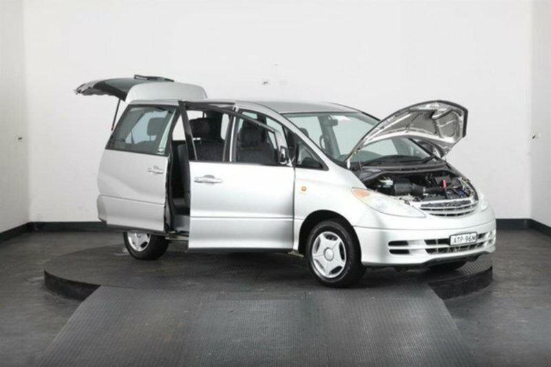2003 TOYOTA TARAGO GLi ACR30R