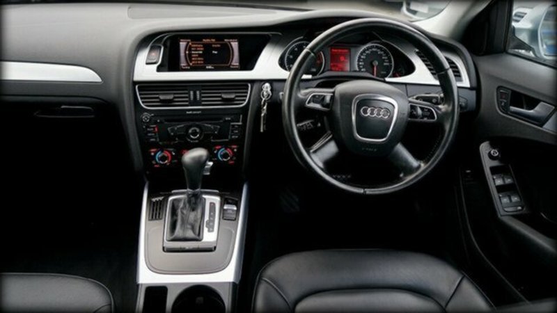 2011 AUDI A4 2.0 TFSI B8 (8K) MY12