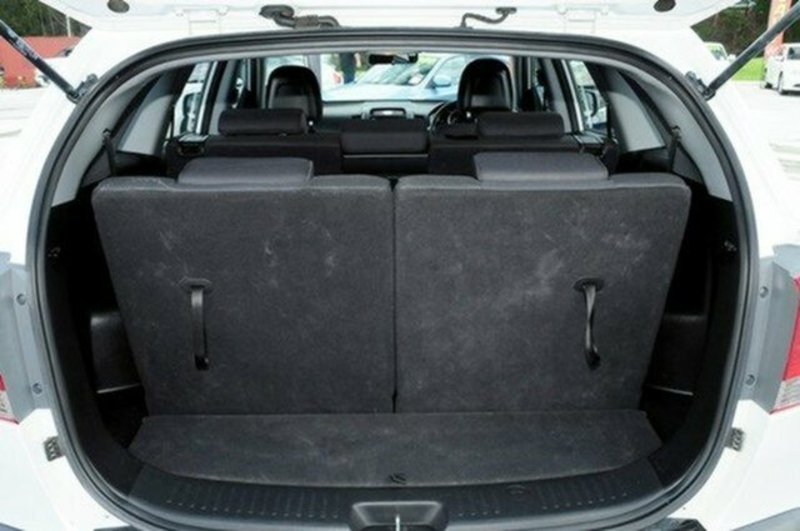 2010 KIA SORENTO Si (4x2) XM MY11