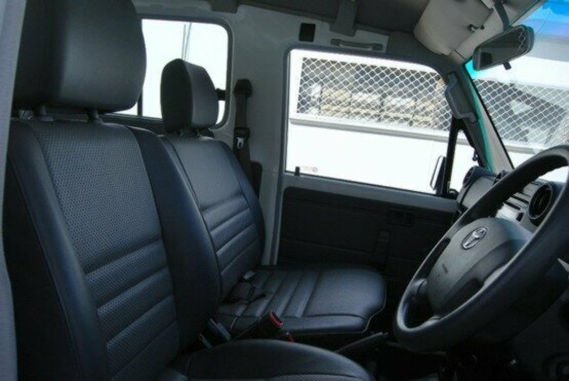 2009 TOYOTA LANDCRUISER Workmate Troopcarrier VDJ78R MY10