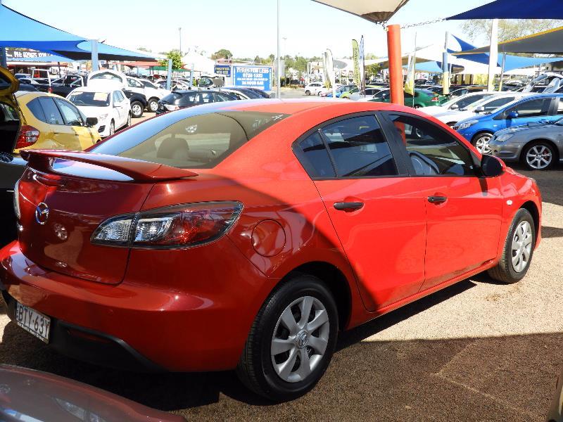 2010 MAZDA 3 Neo