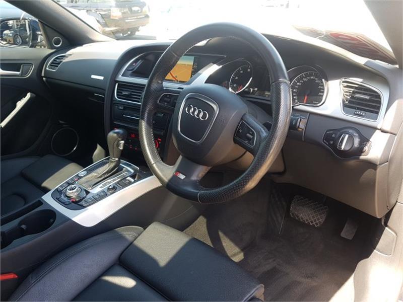 2011 AUDI A5 8T