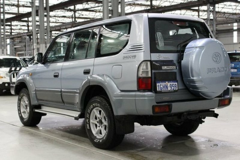 2002 TOYOTA LANDCRUISER PRADO ADVANTAGE (4x4) VZJ95R