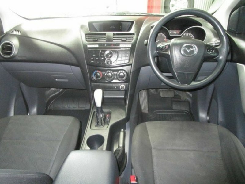 2012 MAZDA BT-50 XT (4x2)