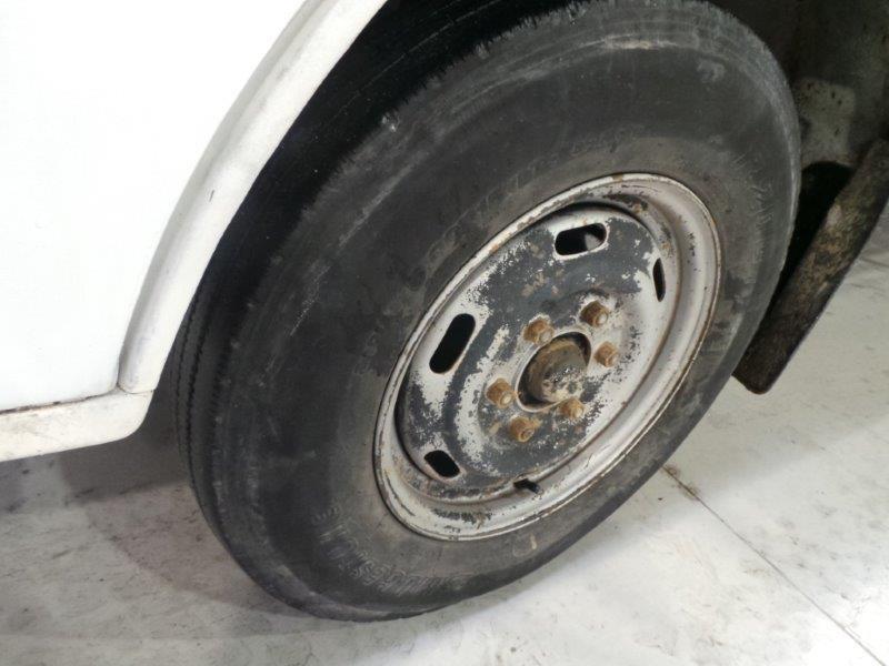1998 MAZDA E2500