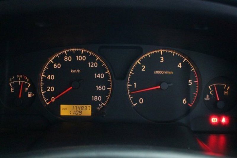 2006 NISSAN PATROL ST (4x4) GU IV