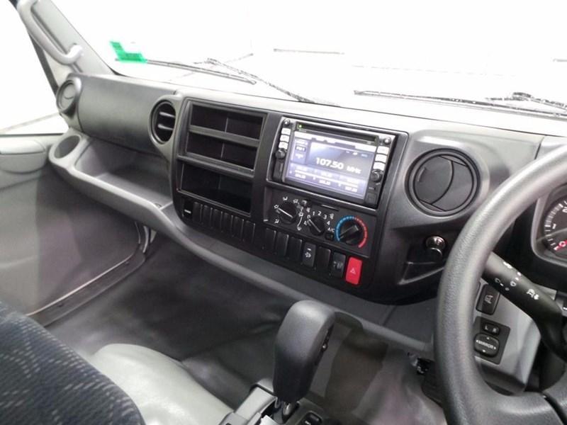 2017 HINO 300 SERIES - 716
