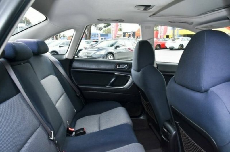 2004 SUBARU LIBERTY 2.5i SAFETY MY04