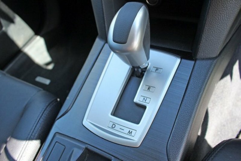 2014 SUBARU OUTBACK 2.5i PREMIUM MY15