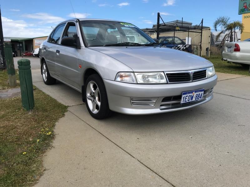 1999 MITSUBISHI LANCER GLi CE II