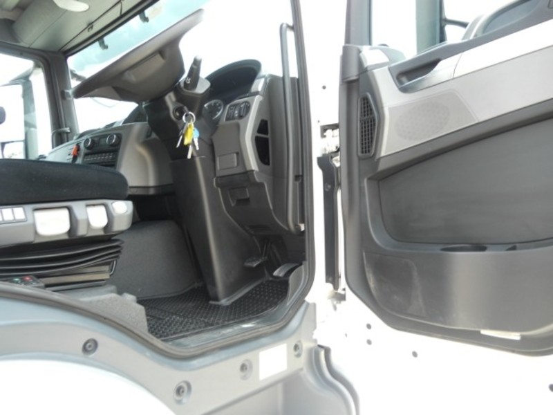 2014 MAN 26.480 TGS 28.480 Day Cab 26.480 TGS Truck