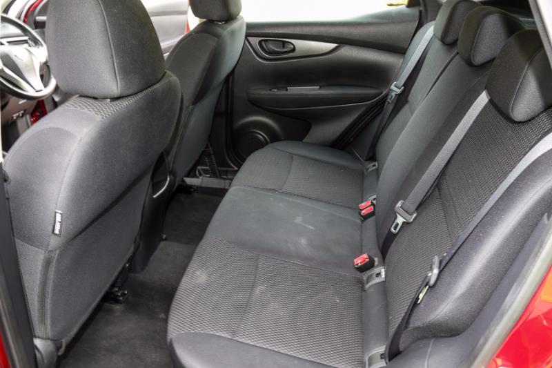 2015 NISSAN QASHQAI