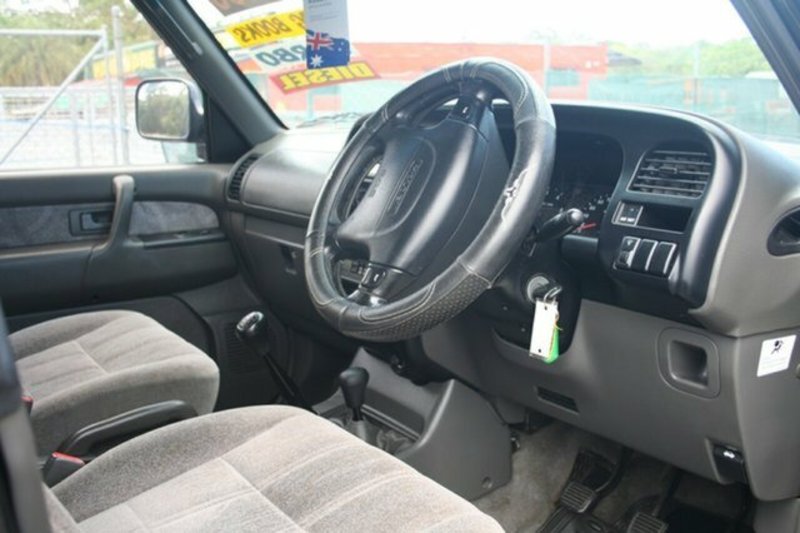 2001 HOLDEN JACKAROO SE LWB (4x4) U8