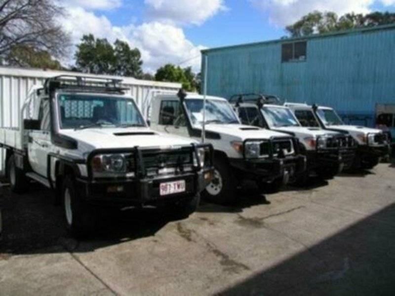 2006 TOYOTA LANDCRUISER RV (4x4) HDJ79R