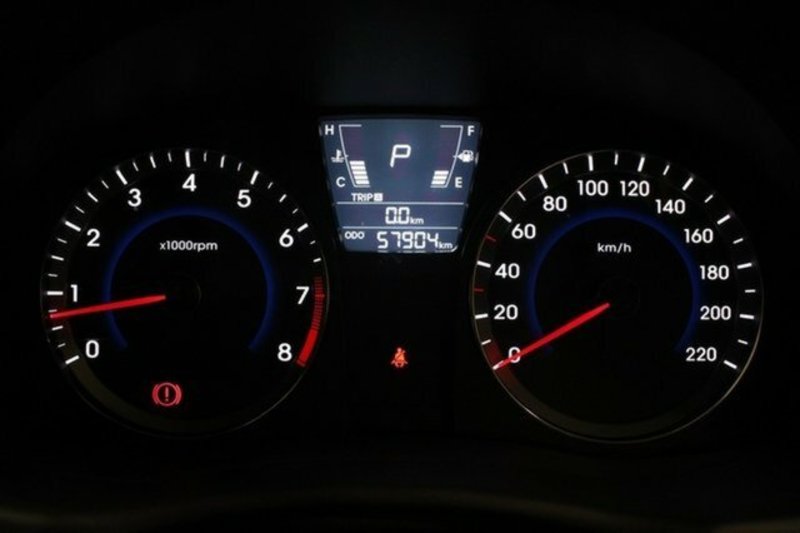 2014 HYUNDAI ACCENT ACTIVE RB2