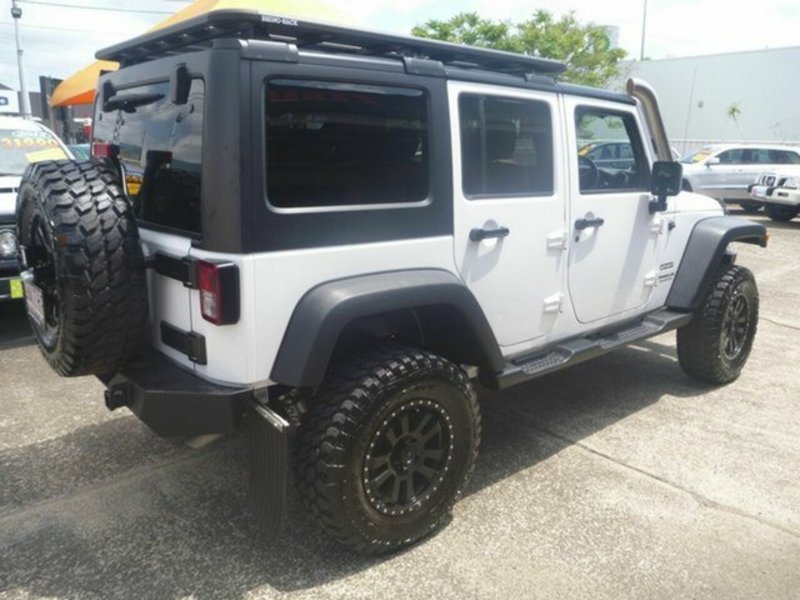 2013 JEEP WRANGLER UNLIMITED RENEGADE SPORT (4x4) JK MY13