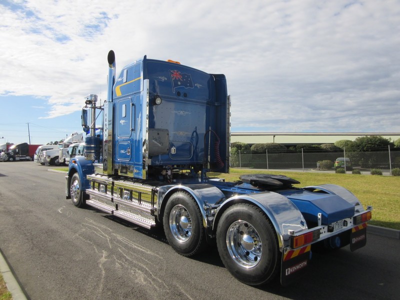 2008 KENWORTH T908 T908 Truck